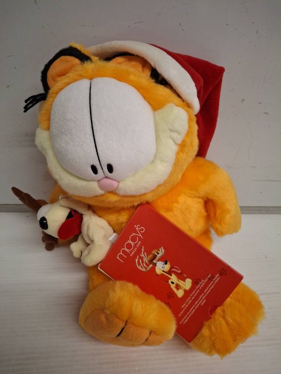Garfield Macy's 25th Anniversary Plush Limited Ed