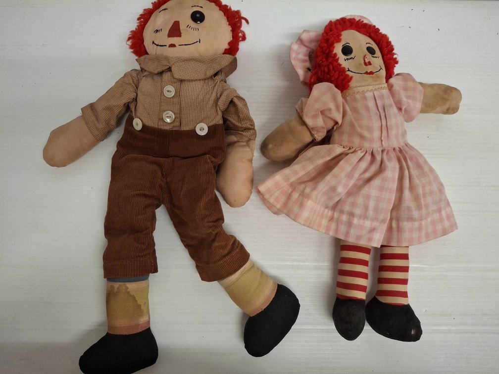 Raggedy Ann and Andy Cloth Dolls Pair