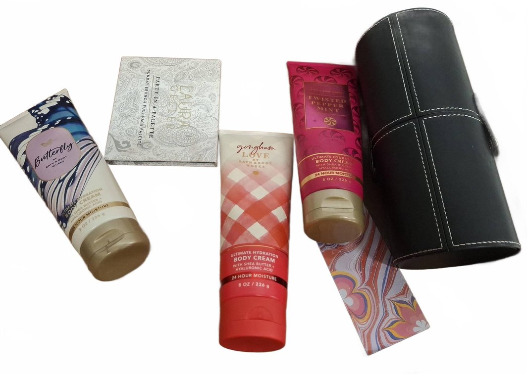 Bath & Body Works Creams, Makeup Set, Brushes