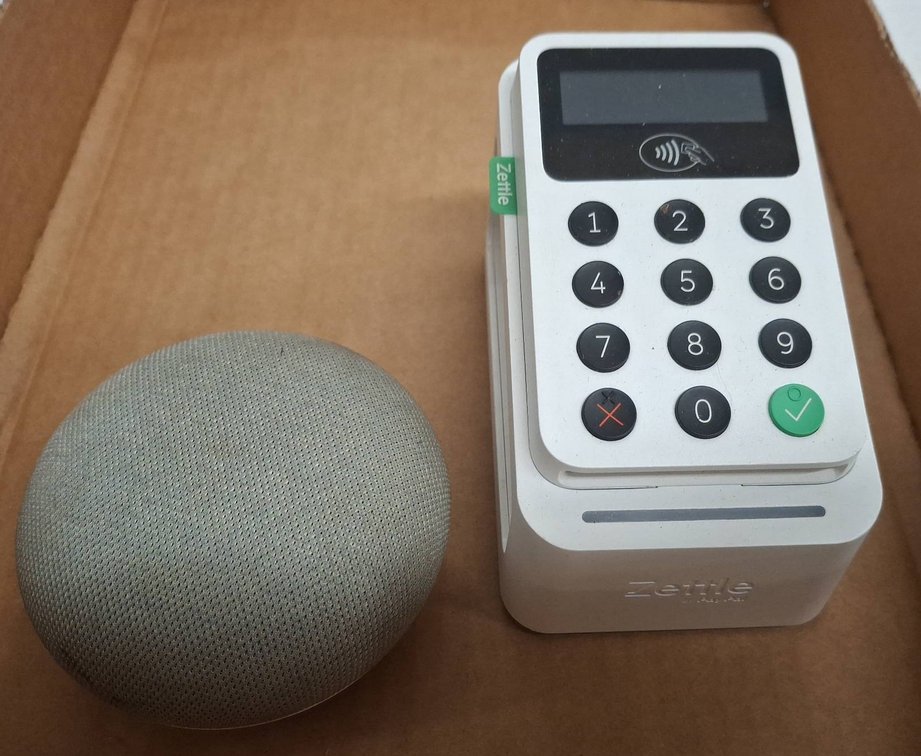 Zettle Dock 2 Terminal & Google Home Mini