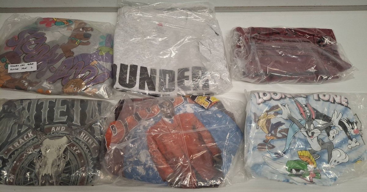 6 Graphic Tees Looney Tunes Scooby Doo