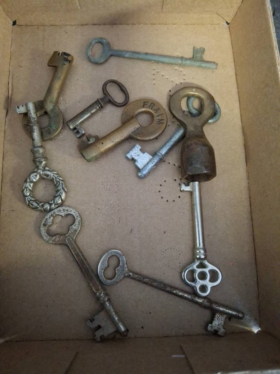 Antique Skeleton Keys