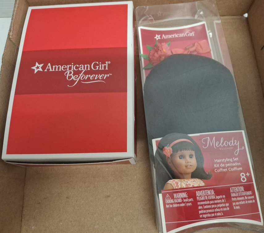 American Girl Melody's Fancy Dress and Hairstyling Set