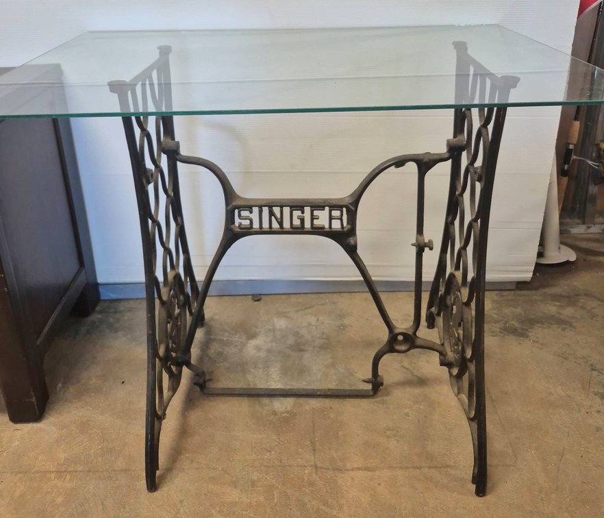 Singer Cast Iron Base Table With Glass Top