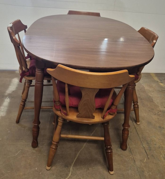 Wood Dining Table With 4 Chairs And Cushions