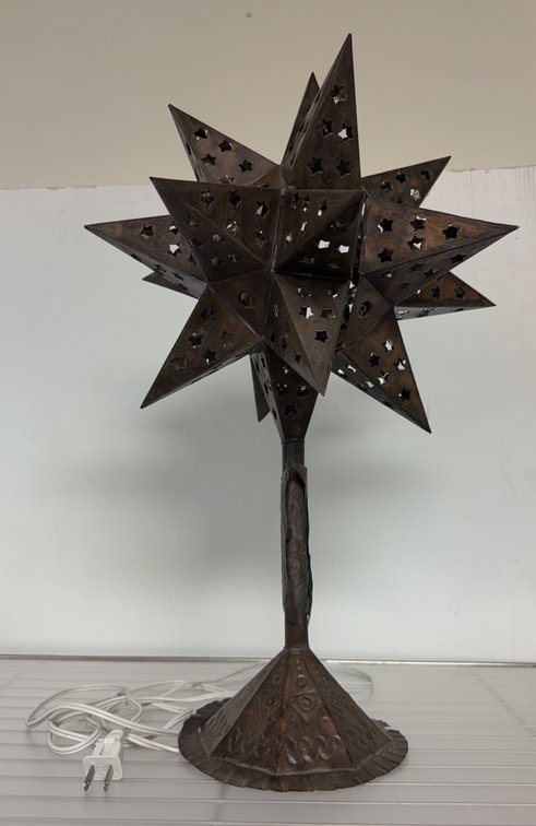 21in Star-Shaped Pierced Metal Table Lamp