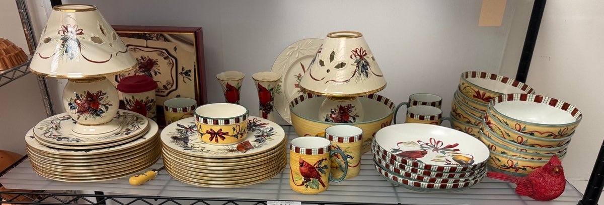 Lenox Winter Greetings Everyday Dinnerware Set