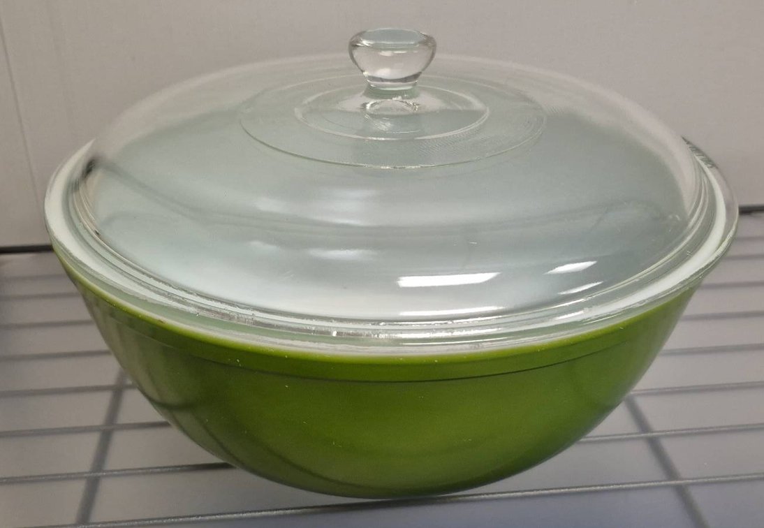 Pyrex Green Mixing Bowl With Glass Lid