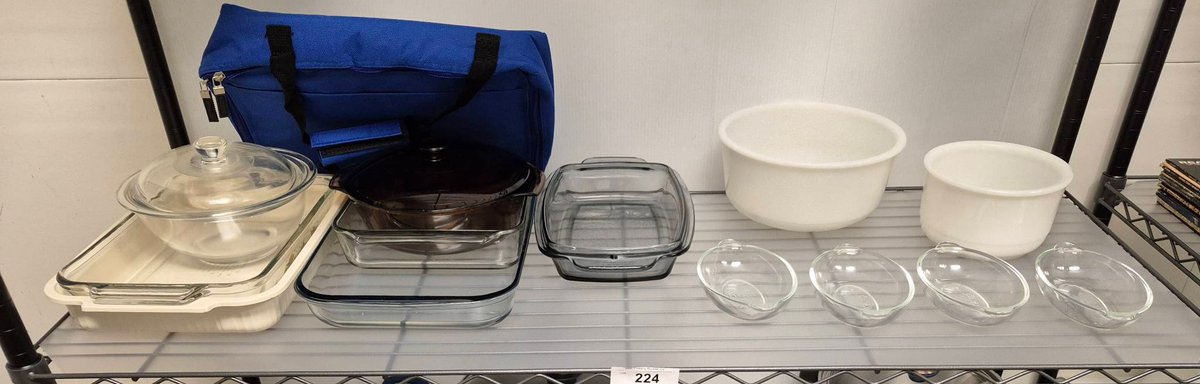 Pyrex Glass Bakeware Bowls Baking Dishes Lot