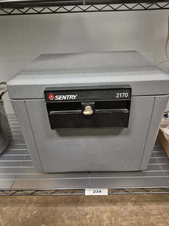 Sentry 2170 Locking Fire Safe with Key