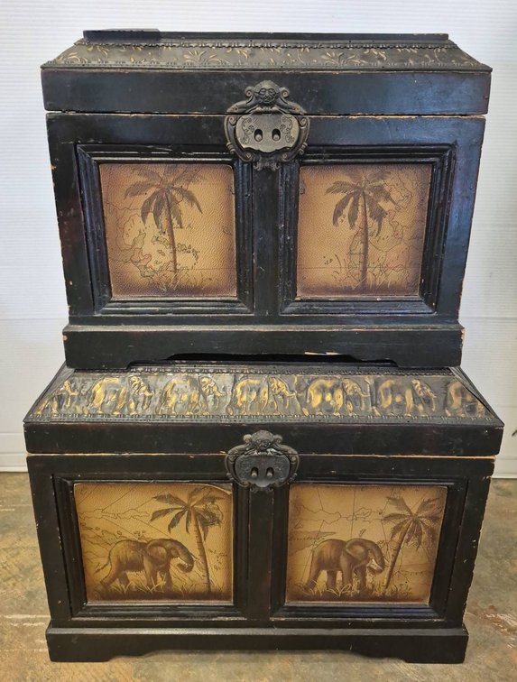 Decorative Elephant Motif Wood Chest 19x12x13