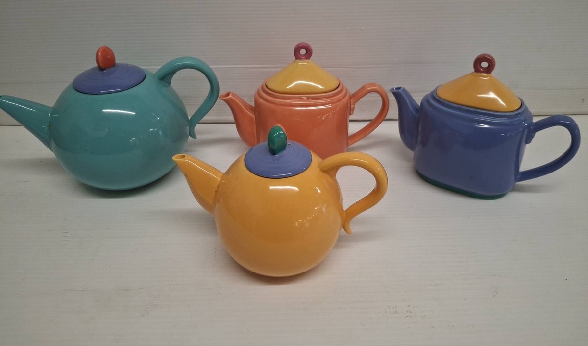 Lindt-Stymeist Teapot Set, 4 Pieces