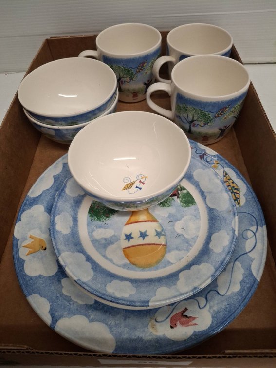 Nikko Remember When Dinnerware Set
