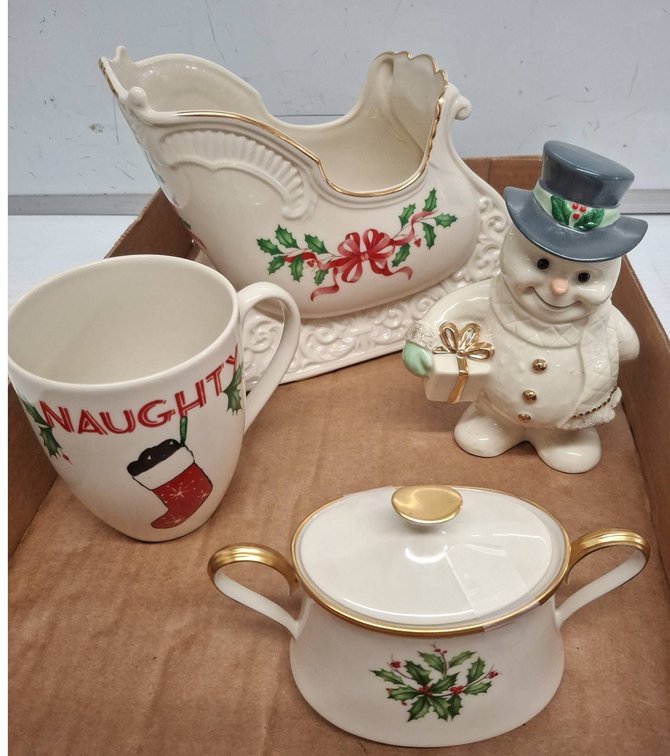 Lenox Holiday Porcelain Decor Lot, 4 Pieces