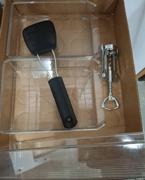 Kitchen Spatula, Corkscrew & Clear Storage Bins