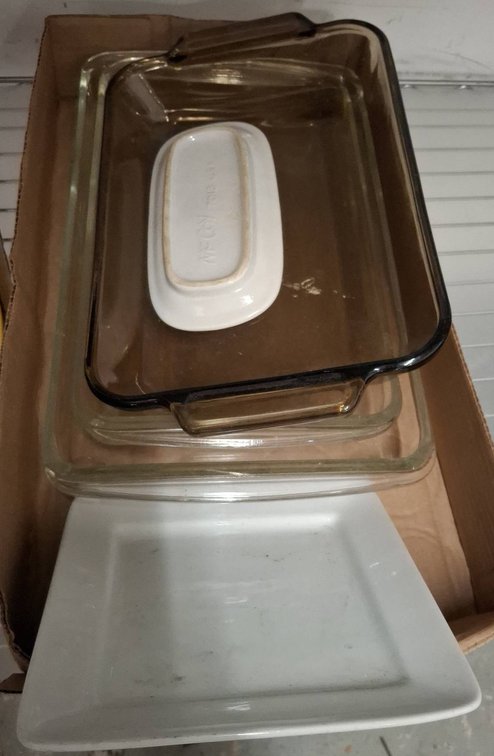 Glass and Ceramic Bakeware
