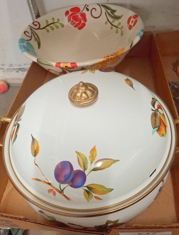 Handcrafted Ceramic Serveware Pieces