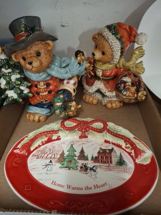 Christmas Bear Figurines and Holiday Plate Set