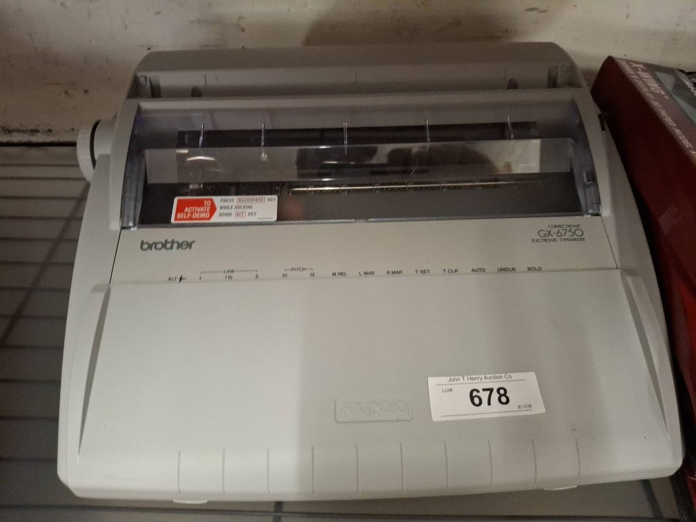 Brother GX-6750 Electronic Typewriter
