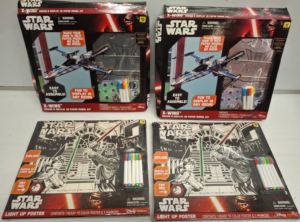 Star Wars 3D X-Wing Kits & Light Up Posters Set