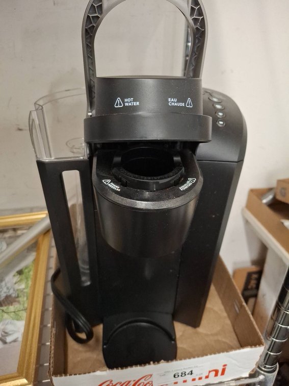 Keurig K-Express Single Serve Coffee Maker missing cover