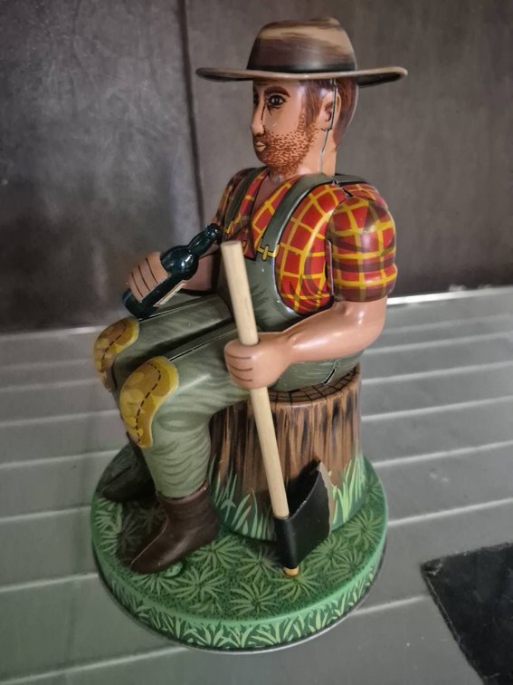 Tin Club Alps Lumberjack Figure in Box