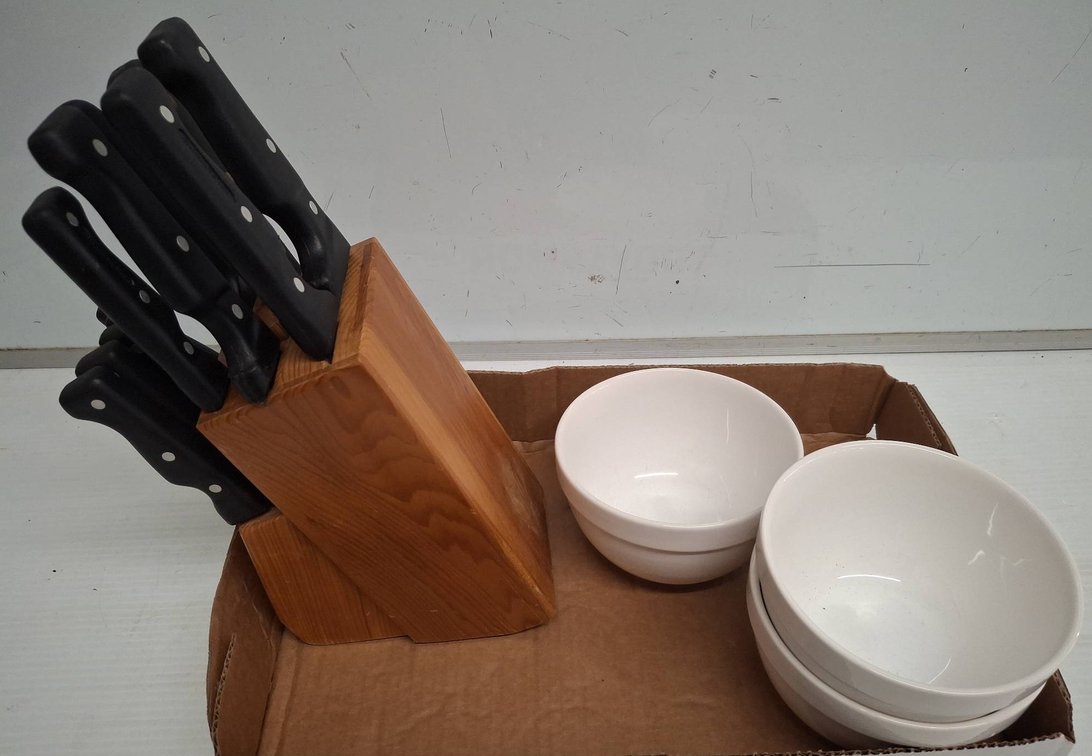 Farberware Knife Block Set & 4 Eurosecla Bowls