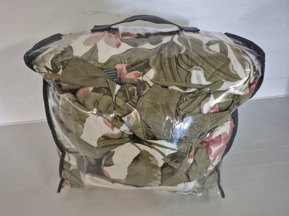 Floral Comforter in Clear Zipper Storage Bag