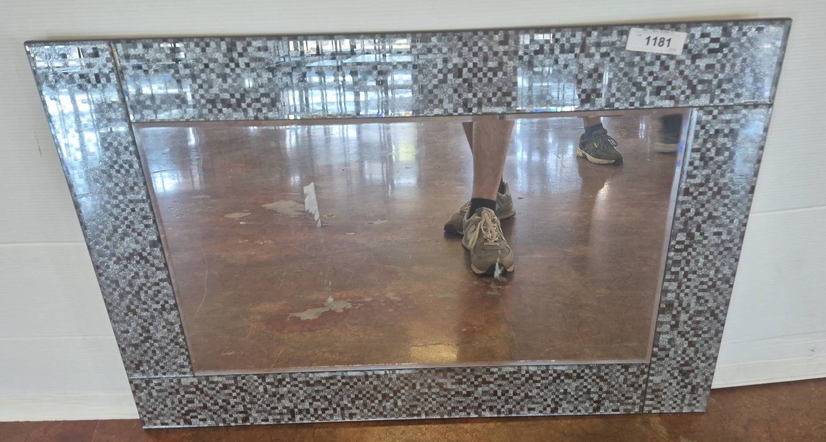 Rectangular Mirror With Mosaic Frame 36x24