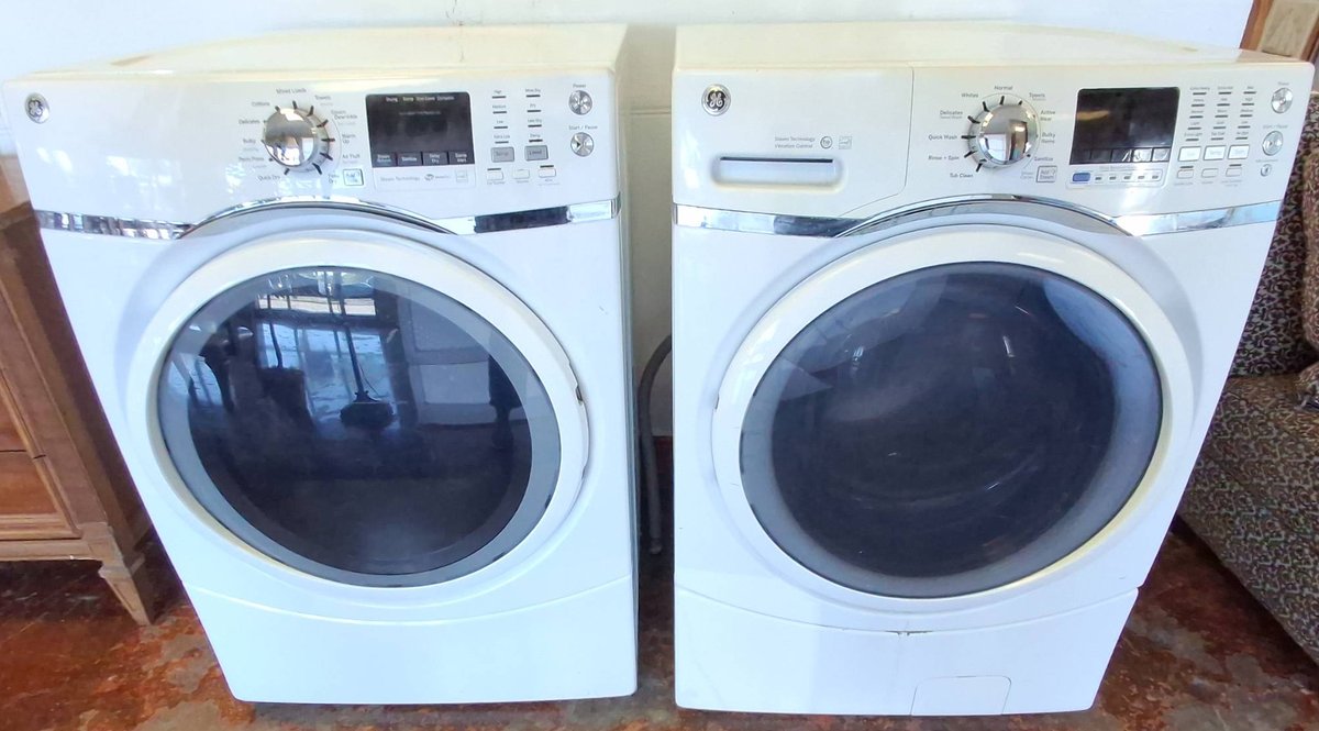 GE Front Load Washer and Dryer Set White
