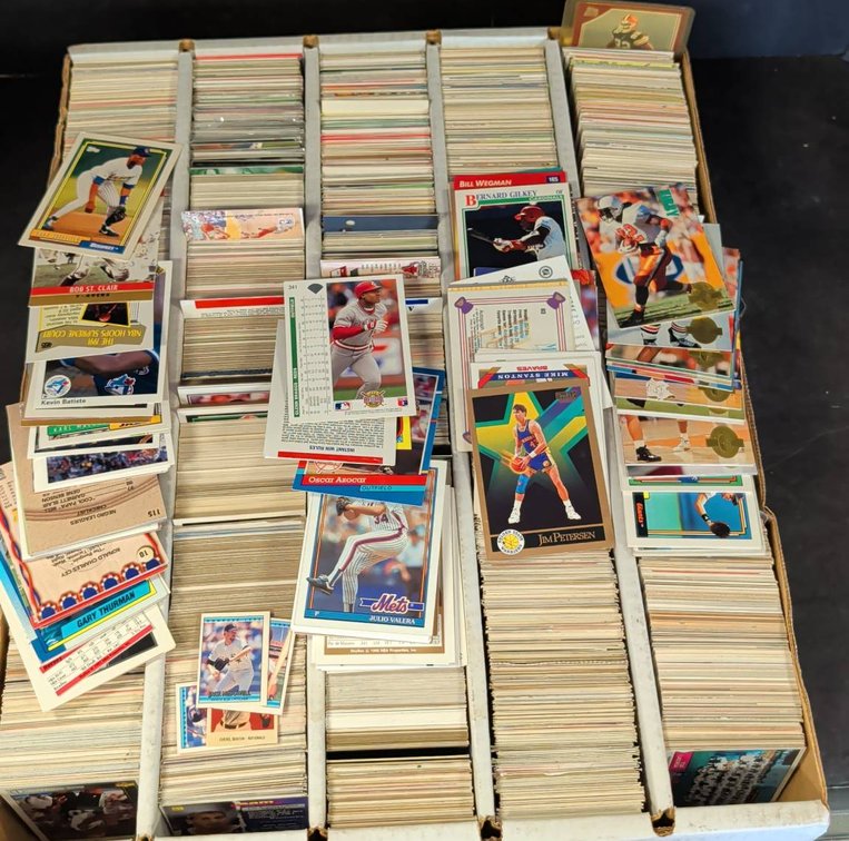 Sports Trading Card Collection Lot