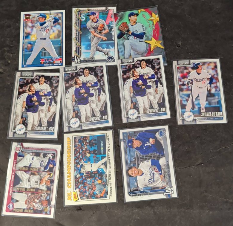 Shohei Ohtani Dodgers Baseball Card Lot
