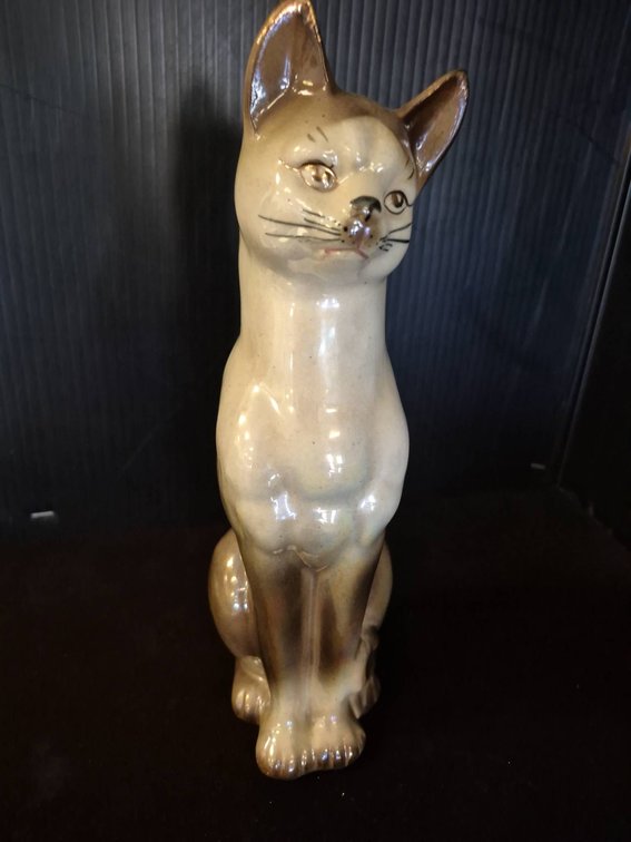Ceramic Siamese Cat Statue 9.5 Inch Japan 1950s