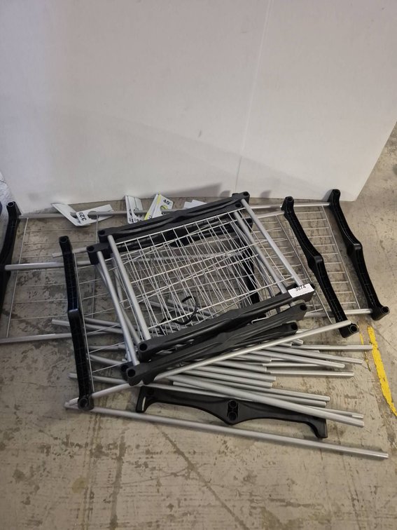 46x20 Metal Wire Shelving Unit, Missing Section