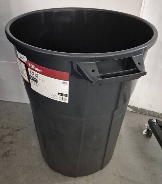 Hyper Tough 32-Gallon Trash Can Black