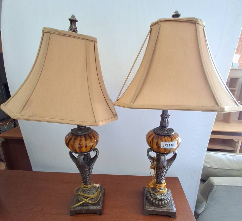 32" Table Lamps With Fabric Shades