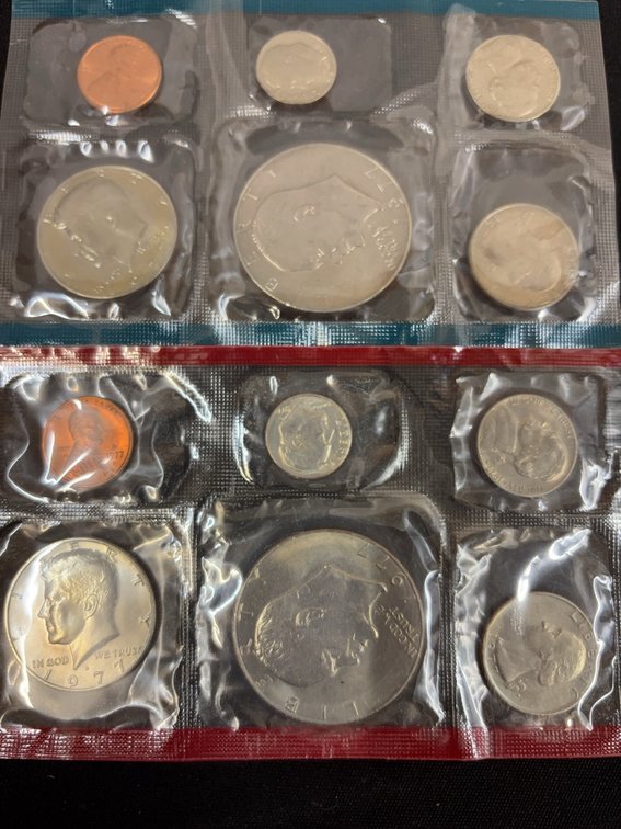 1977 U.S. Mint Uncirculated Coin Set