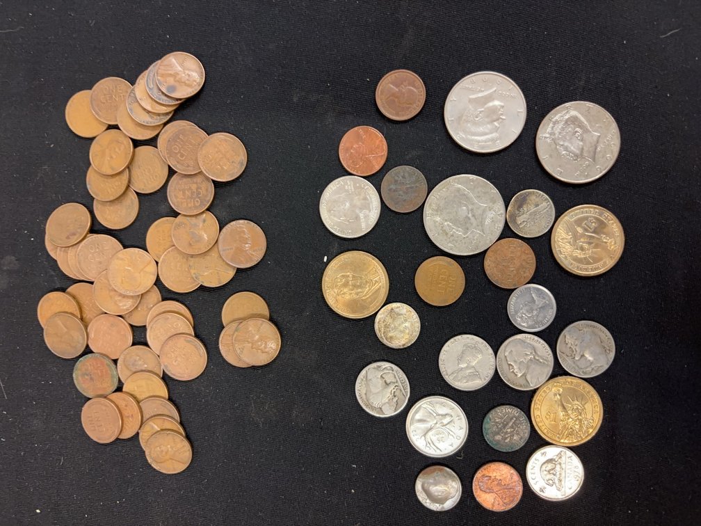 U.S. Coin Lot Wheat Pennies & Mixed Coins