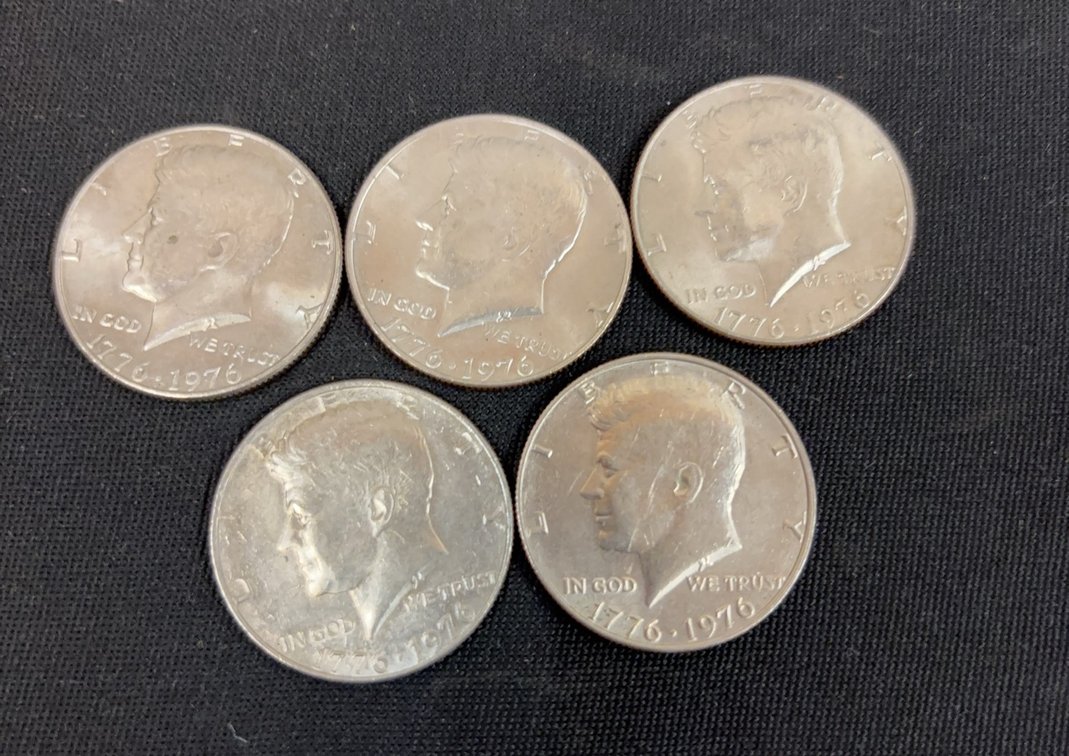 Five 1776-1976 Kennedy Half Dollars