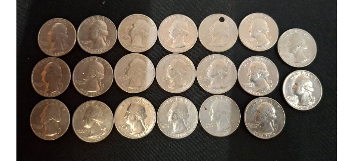 18 U.S. Bicentennial Quarters 1776-1976