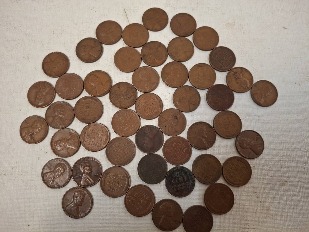 50 Lincoln Wheat Pennies, Mixed Dates