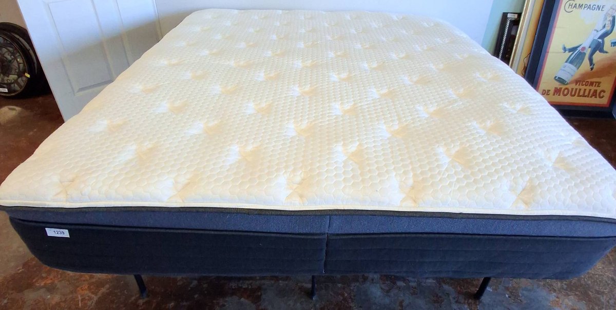King Size Mattress Quilted Top No Box Springs