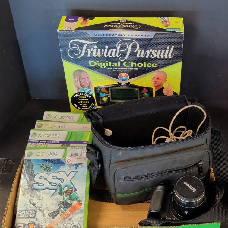 Nikon COOLPIX Digital Camera, Xbox 360 Games Lot