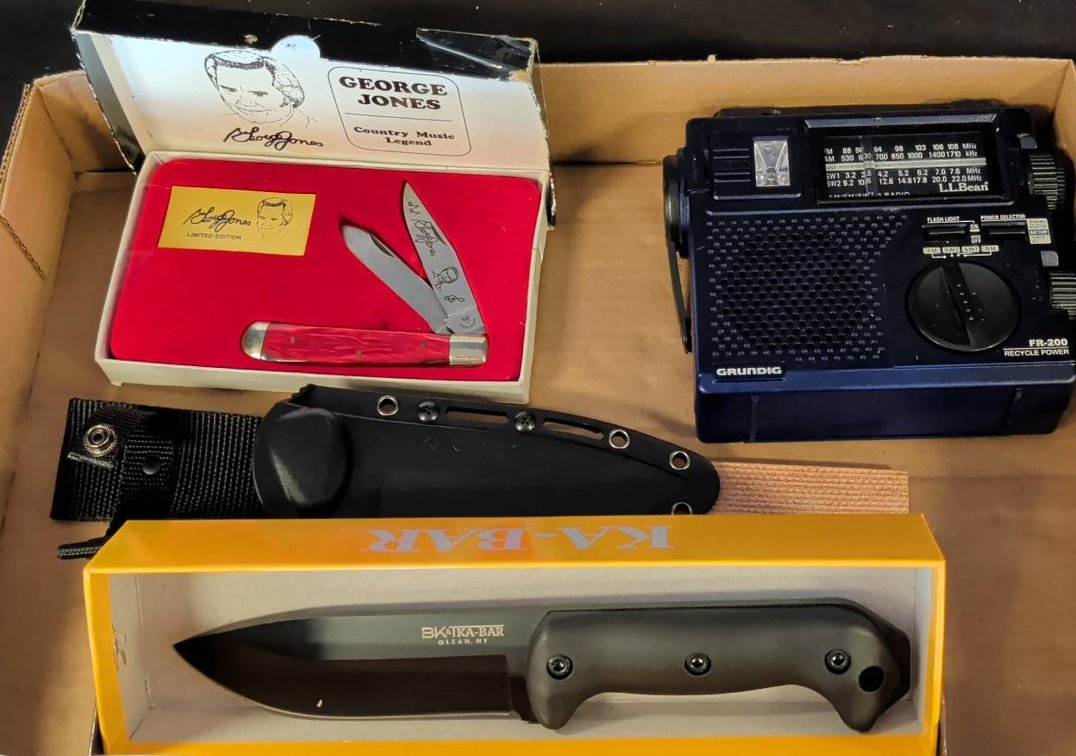 George Jones Knife, KA-BAR Knife, Grundig Radio