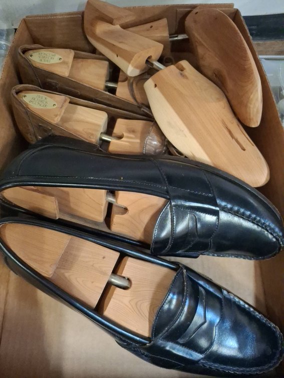 Cole Haan Shoes & Taylor Richards Shoe Trees