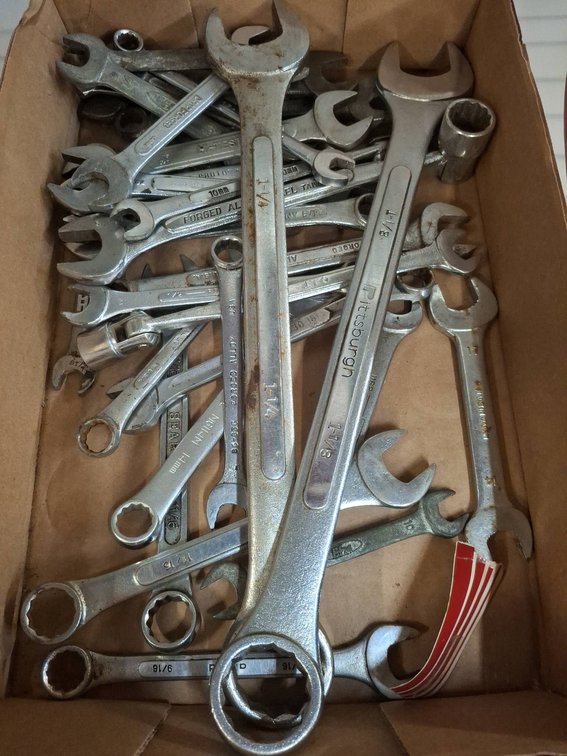 Combination Wrenches Assorted Sizes