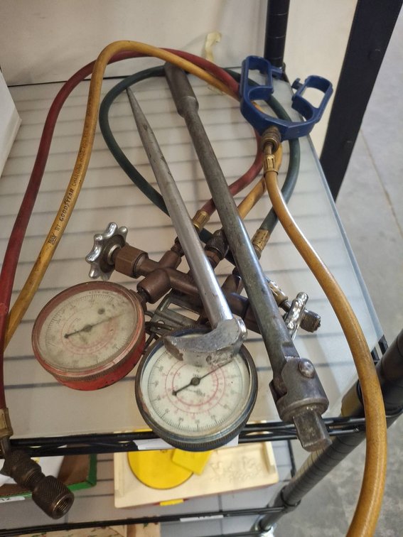 Oxy Acetylene Torch Regulator Hoses Gauges Lot
