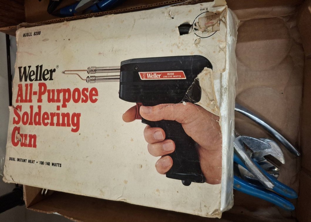 Weller Soldering Gun with Assorted Hand Tools