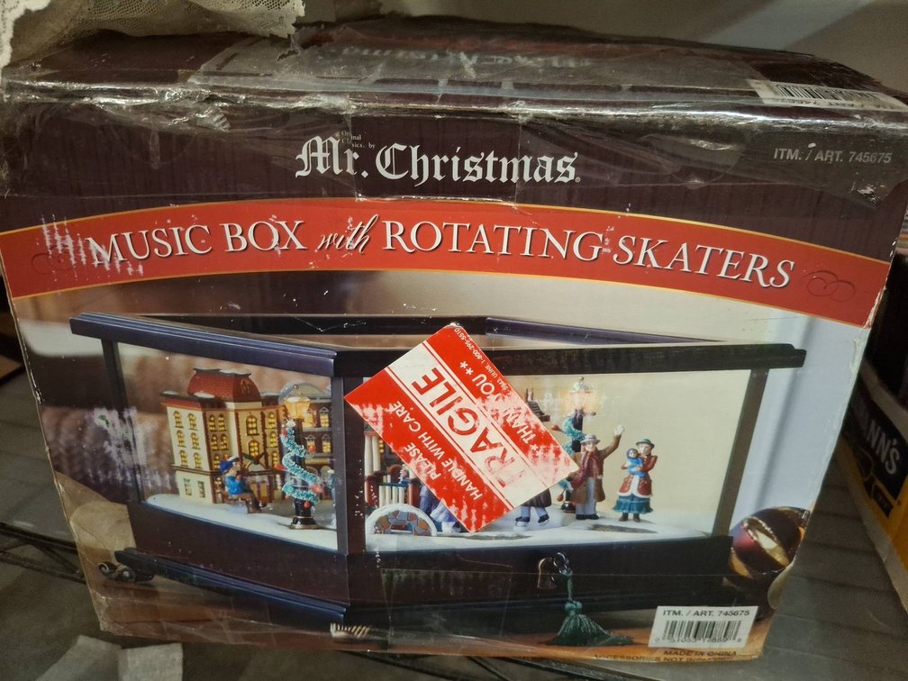 Mr. Christmas Music Box with Rotating Skaters