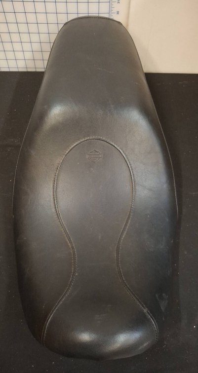 Harley-Davidson Black Motorcycle Seat RDW-92/61-0067